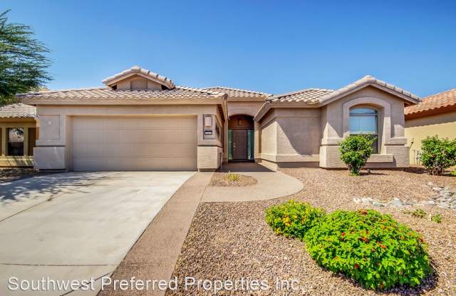 15673 W Earll Dr - 15673 West Earll Drive, Goodyear, AZ 85395
