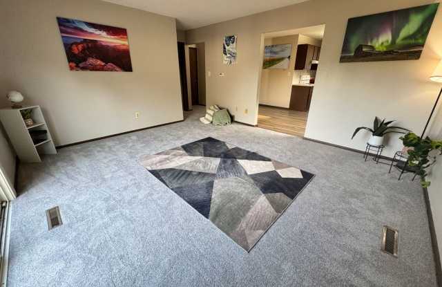 3 bed, 1.5 bath duplex for rent in Cedar Falls photos photos