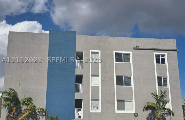 5185 W Flagler St Gallery 1