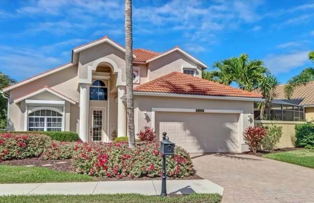 Spacious 3-Bedroom Annual Rental Home With Private Pool & Pet-Friendly! Gallery 1