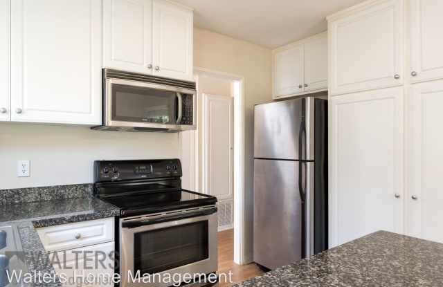 17173 West Bernardo Drive #205 - 17173 W Bernardo Dr, San Diego, CA 92127