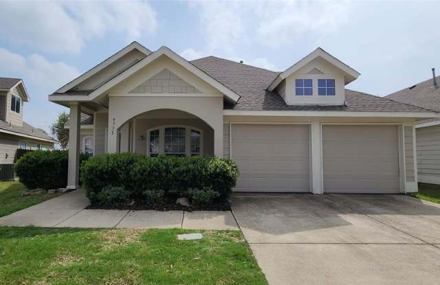 9775 Old Field Drive - 9775 Old Field Drive, McKinney, TX 75072