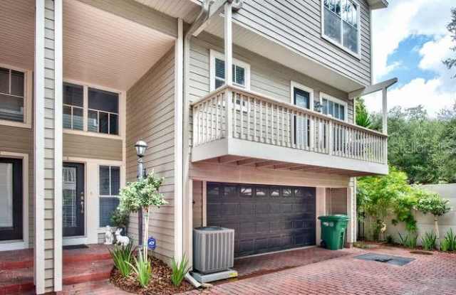 2403 W PALM DRIVE - 2403 West Palm Drive, Tampa, FL 33629