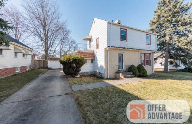 7901 Marlborough Ave - 7901 Marlborough Avenue, Parma, OH 44129