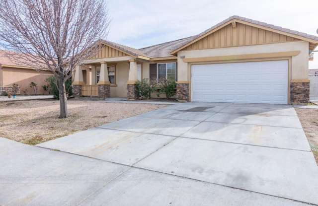 5826 Atlas Way Gallery 2