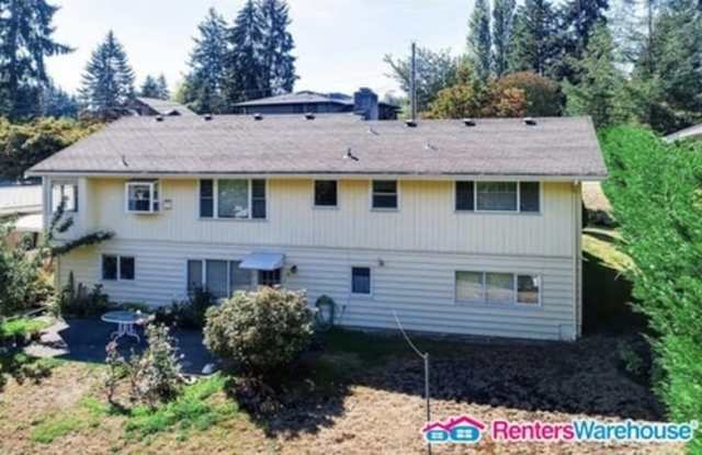 2614 107th Avenue North East Gallery 2