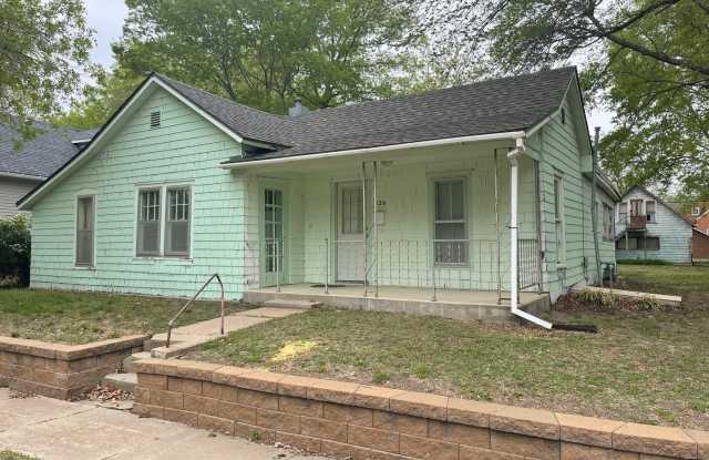 $795 - 2 bed 1 bath - Single Family Home photos photos