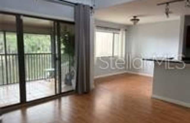5926 PEREGRINE Avenue Gallery 2