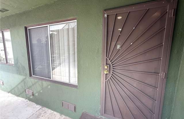 10234 Woodworth Avenue Gallery 2