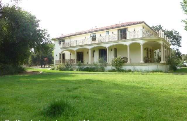 26933 Sand Canyon Rd Gallery 2