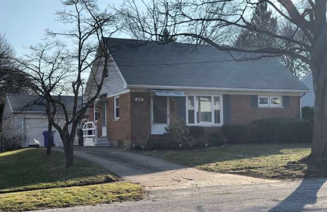 Beautiful 3 Bedroom Home For Rent in Millcreek! photos photos Beautiful 3 Bedroom Home For Rent in Millcreek! photos photos