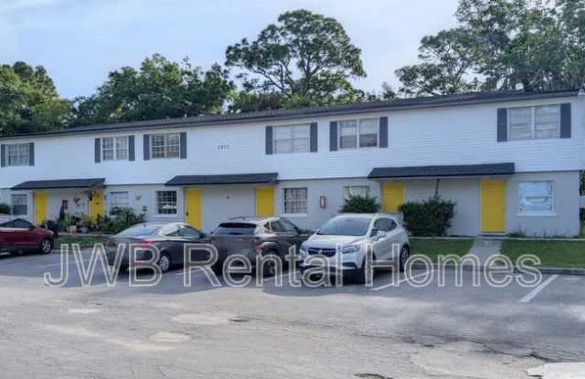 2873 Yellow Pine Ct #3 photos photos