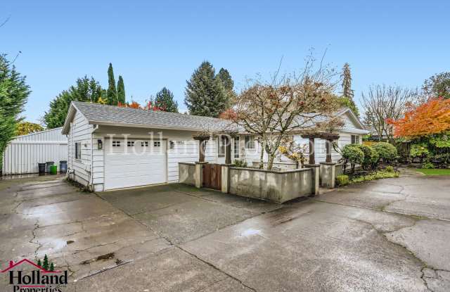 Single level 3 bedroom 2 bath home in Beaveton - 4850 Southwest 175th Avenue, Aloha, OR 97078
