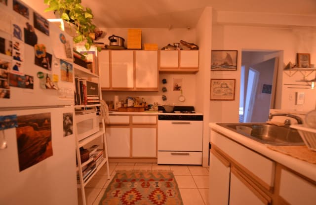137 SULLIVAN St - 137 Sullivan Street, New York City, NY 10012