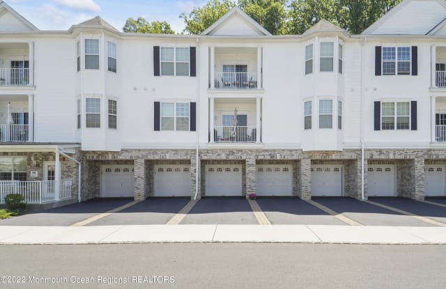 107 Bloomsbury Drive - 107 Bloomsbury Drive, Morganville, NJ 07751