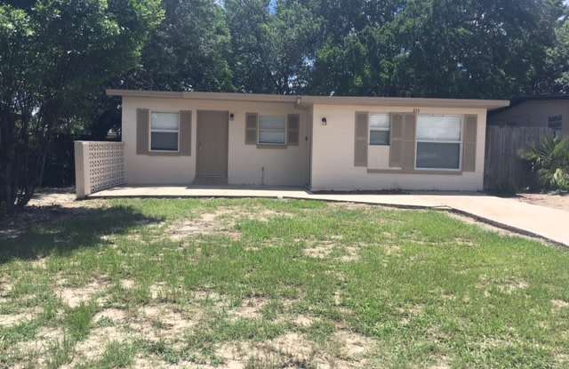 814 Ferndell Road - 814 Ferndell Road, Pine Hills, FL 32808