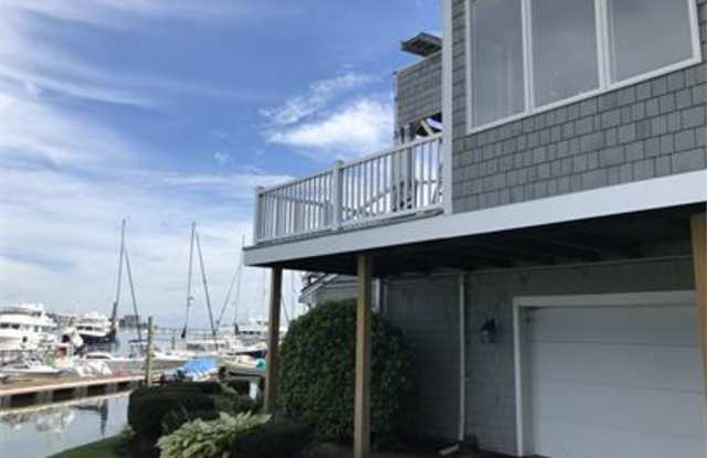 7 Anchorage Place - 7 Anchorage Place, South Portland, ME 04106
