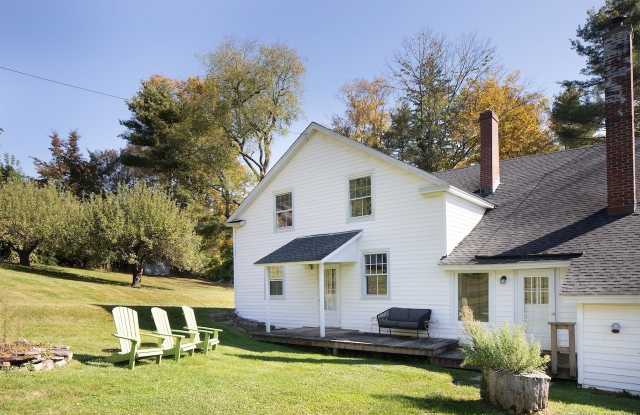 104 Sunset Ridge Road photos photos