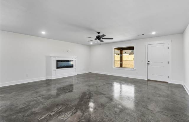 86 W Watson Lane Gallery 3