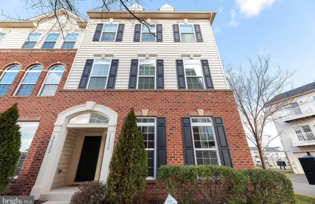 24590 JOHNSON OAK TERRACE - 24590 Johnson Oak Terrace, Arcola, VA 20166