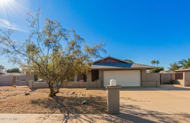5337 E GELDING Drive photos photos