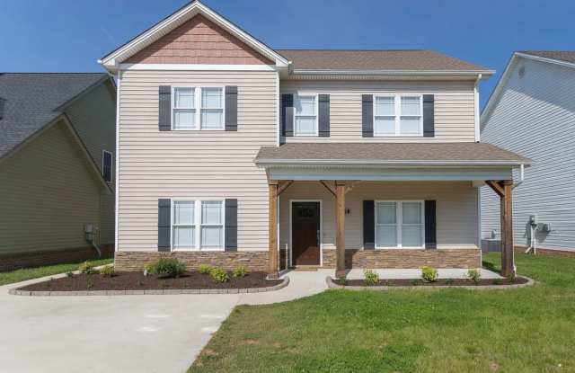 Cornerstone Spacious Single Family w Fenced Yard! photos photos