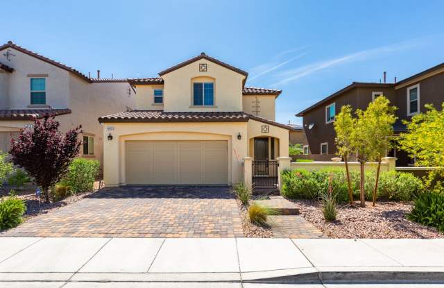 CADENCE - Stylish two story, 4 BD, 2.5 BA, HOME WITH YARD Gallery 1