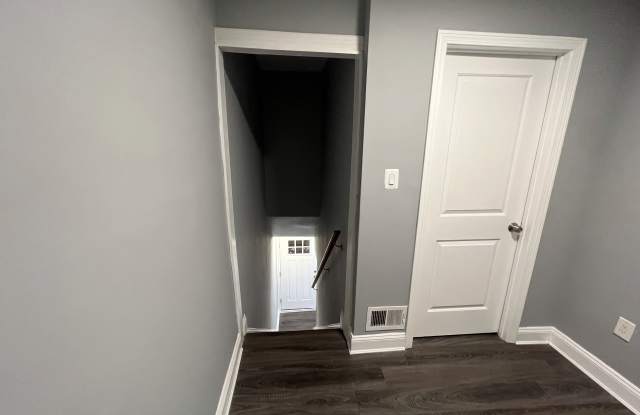 335 54th Street Northeast #1 Gallery 4