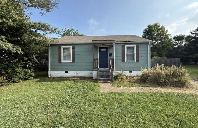 2336 Boxwood Lane photos photos
