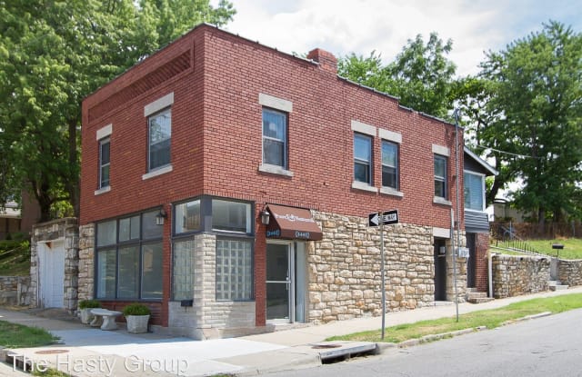 1030 W 45th Street - 1030 W 45th St, Kansas City, MO 64111