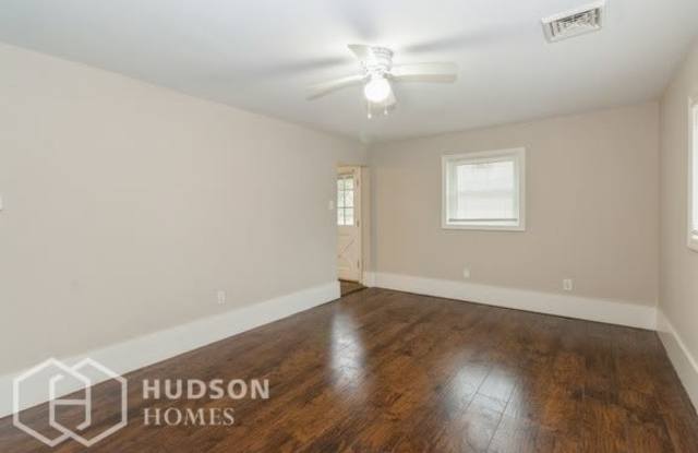 14 Meehan Boulevard Gallery 2