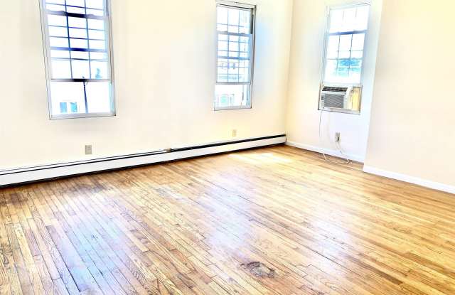 325 CENTRAL AVE Gallery 1