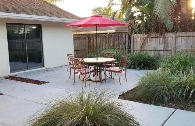 1509 Hawthorne Place photos photos