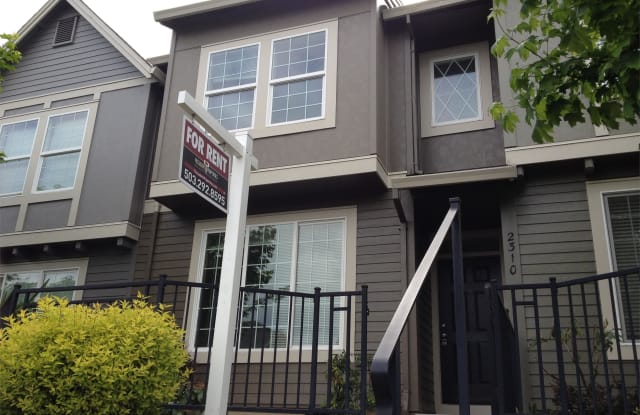 2310 NW Roseburg Terr. photos photos