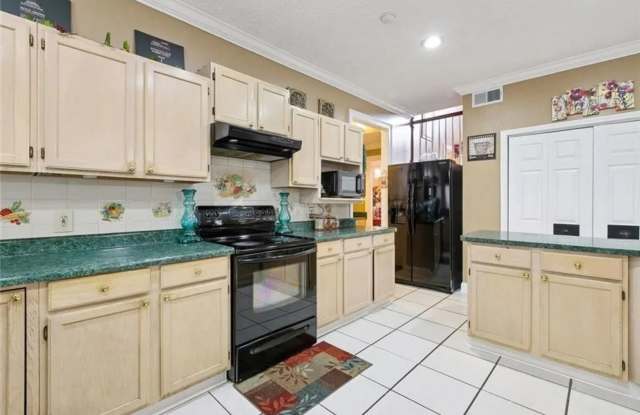 Spacious 4BR House in Marrero Gallery 3