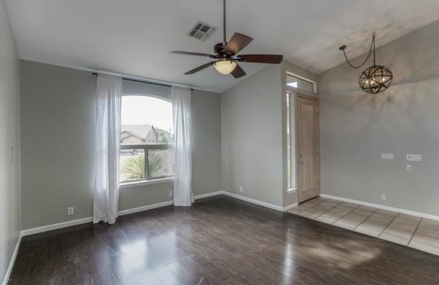 4518 E Paso Trail Gallery 3