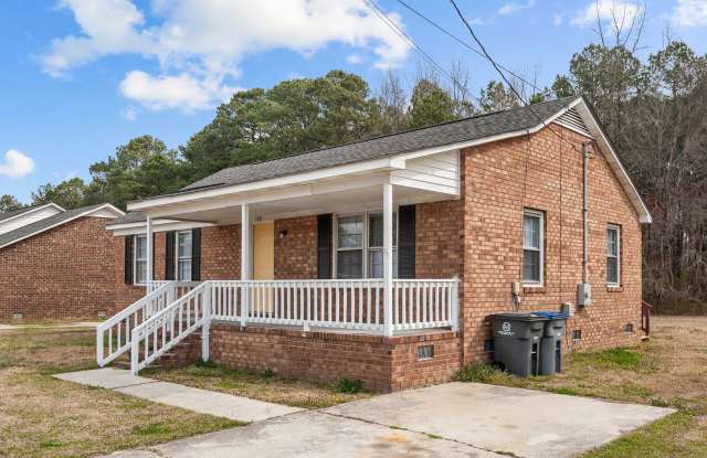 Cute Remodeled home in Cul-de-sac photos photos
