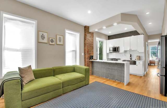 106 E 32ND Street unit: 3 photos photos