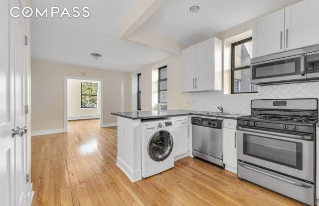 305 West 150th Street photos photos