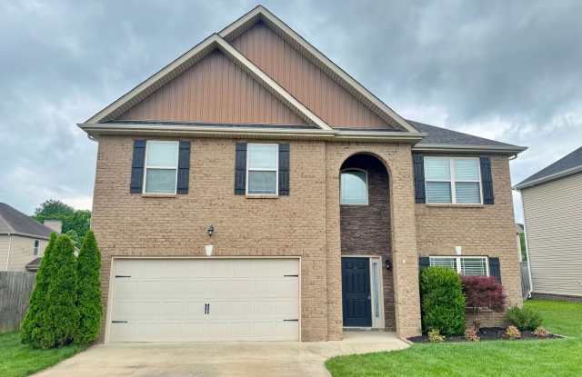 Beautiful 5 Bedroom, 3 Bath home located near Rossview Rd! - 796 Cornish Way, Clarksville, TN 37043 Beautiful 5 Bedroom, 3 Bath home located near Rossview Rd! - 796 Cornish Way, Clarksville, TN 37043