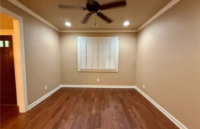 2590 E Carnation Court Gallery 4