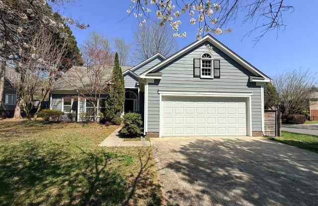 Lovely 3 bedroom, 2 bathroom ranch home in heart of Ballantyne photos photos
