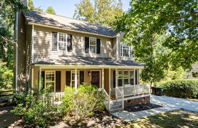 Three Bedroom Home! Gallery 3