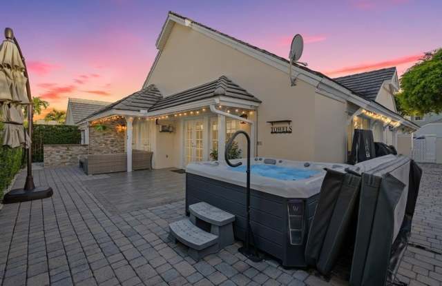 9937 NW 47 TER photos photos