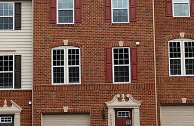 45986 Iron Oak Gallery 1