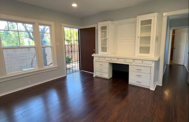 BeautiRemodeled Studio Type Apartment - Comes with Parking, Water/Trash Included, No Application fee, and LA City Section 8 Accepted! photos photos