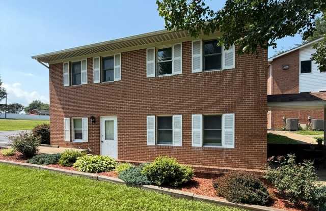 2555 SOLOMONS ISLAND Road photos photos