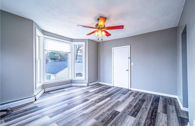 216 Maplewood Avenue photos photos