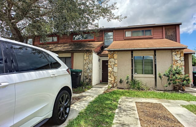 2728 Hunt Club Lane - 2728 Hunt Club Lane, University, FL 32826