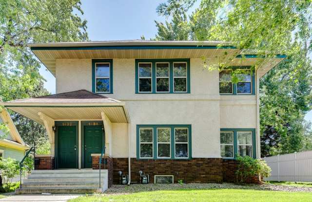 Recently Renovated 4-Bed Close to Macalester, St Thomas, Concordia  St Kate's! photos photos